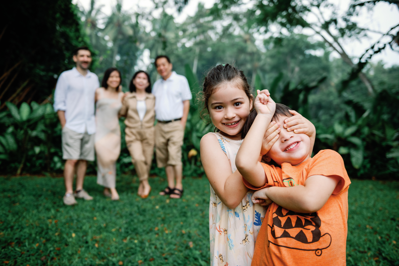Olivia Family’s Photoshoot at a Luxury Resort Garden and Pool
